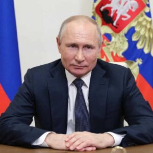 Putin cancro, illusione di debolezza. Cresce in Italia il Forza Russia e fa la vittima
