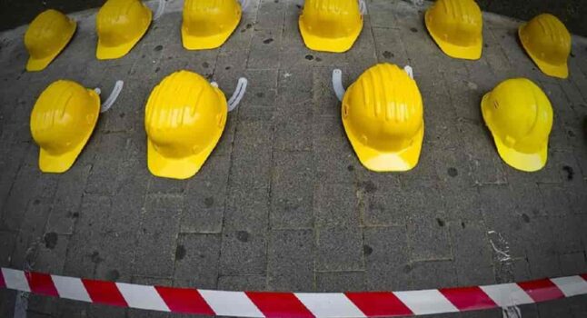 Roccarainola, Napoli: titolare di un'azienda muore schiacciato da una lastra di marmo