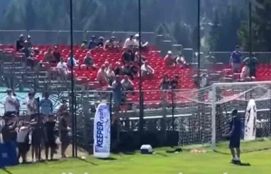 Lazio, cori contro Acerbi: Sarri interrompe l'allenamento