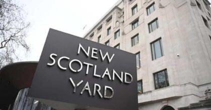 Premier League, Sun: calciatore della nazionale inglese arrestato a Londra con l'accusa di stupro