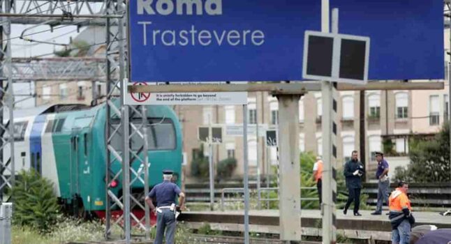 roma accoltellata stazione trastevere