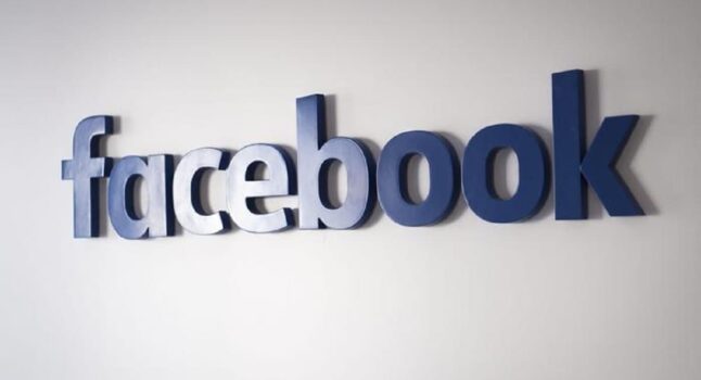 La Lega contro Facebook: "Manipola la campagna elettorale e ci oscura i post"