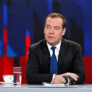 Ucraina, Medvedev: "Garanzie chieste da Kiev un prologo alla Terza Guerra Mondiale"