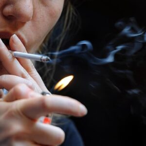 Ex fumatori, con stile di vita sano riduzione della mortalità del 27%