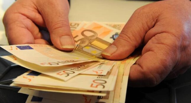 Bonus 150 euro, chi può averlo e come: dipendenti, pensionati... Tetto reddito 20mila euro