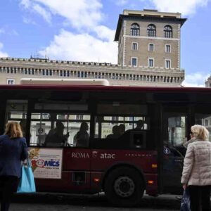 autobus 41 minuti roma
