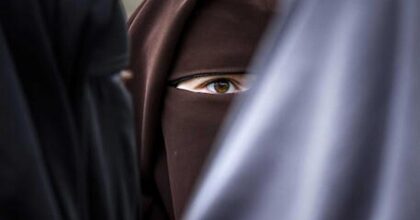 Aggredita perché indossava il niqab: 29enne presa a calci e pugni a Marghera