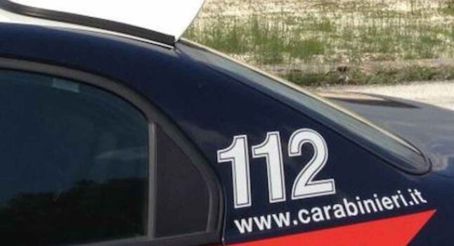 Due uomini trovati morti in casa a Serramazzoni (Modena): ipotesi omicidio-suicidio