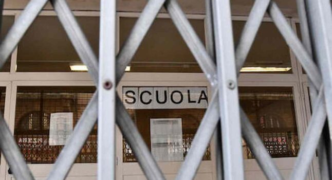 Scuole chiuse venerdì per maltempo in Sicilia, Calabria, Molise e Romagna