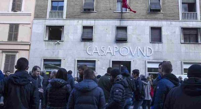 Casapound, 10 condanne per l'occupazione del palazzo all'Esquilino