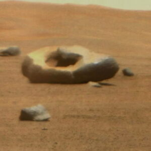 Marte: nel cratere Jewero, il rover della Nasa scopre materia organica che fa pensare ad una vita aliena esistita in un passato remoto.