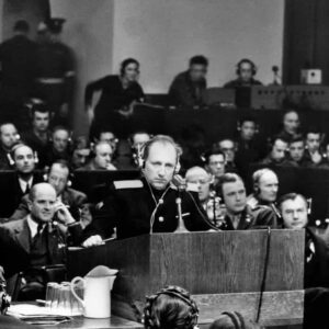 QI dei leader nazisti al processo di Norimberg: intelligentissimi e criminali: Goering, Ribbentrop, Seyss-Inquart