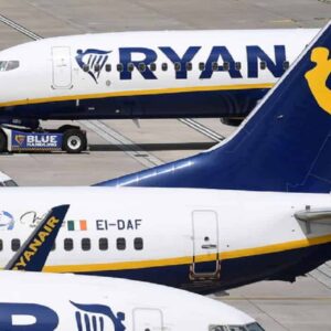 Ryanair minaccia dopo il decreto del Governo italiano: voli più cari e rotte cancellate. Foto Ansa