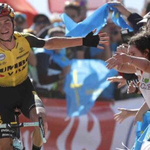 Vuelta di Spagna, Madrid ha incoronato il vincitore Sepp Kuss: la favola di un gregario che ha messo in fila anche i suoi capitani.
