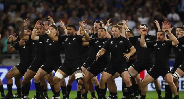 Mondiali di rugby: sabato a Parigi la finale tra gli All Blacks e Sudafrica, entrambe le squadre sono a caccia del quarto titolo iridato.
