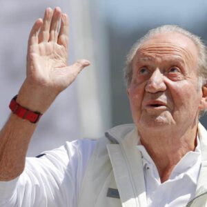 L'ex re di Juan Carlos di Spagna assolto da molestie alla ex amante che non gli dava i soldi affidatile per nasconderli al fisco
