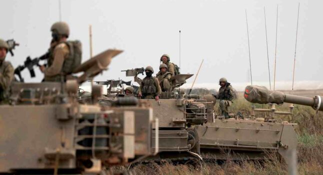 militari israeliani invadono gaza