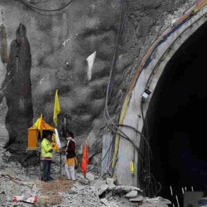 operai india tunnel