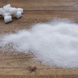 Zucchero in eccesso, ecco i 6 sintomi che indicano che ne state mangiando troppo: al corpo ne servono 5 grammi ora