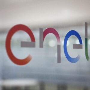 Enel perfeziona accordo per la vendita a Ormat di un portafoglio geotermico e solare negli Stati Uniti
