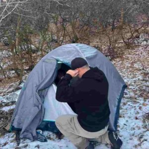 Cyber Kidnapping, rapimento informatico: vai in tenda in montagna, chiedi il riscatto alla famiglia
