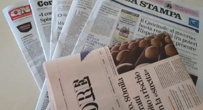 I giornali rischiano la morte, ci vuole un nuova legge dell’editoria come nel 1981, chiede Raffaele Lorusso, analisi di una crisi irreversibile