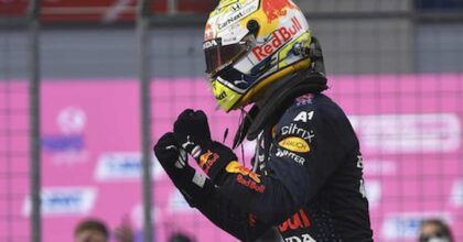 Formula 1 nel Ramadan, Verstappen domina in Bahrain: doppietta Red Bull, Ferrari sul podio con Sainz