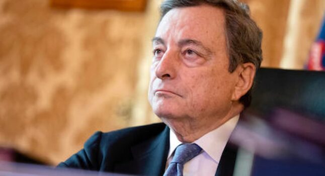 Draghi cosa farà a Bruxelles? "Gli chiederanno di svuotare la pattumiera la sera", crudeli giudizi Draghi cosa farà a Bruxelles? "Gli chiederanno di svuotare la pattumiera la sera", crudeli giudizi