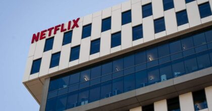Per Netflix utile operativo a 2,6 miliardi di dollari (+54%), in arrivo la pubblicità