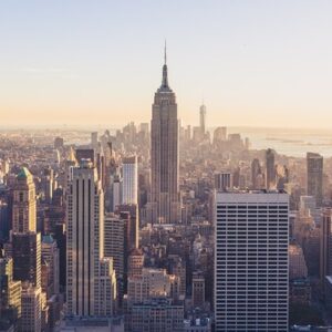 Le 50 città più ricche del mondo: al primo posto c'è New York. Milano è 14esima, Roma 25esima