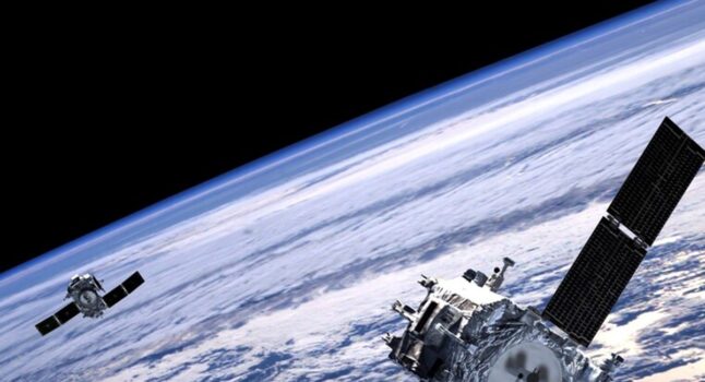 Satelliti nello spazio, foto archivio ANSA