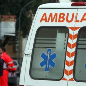 ambulanza foto ansa