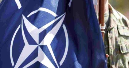 Una bandiera della NATO